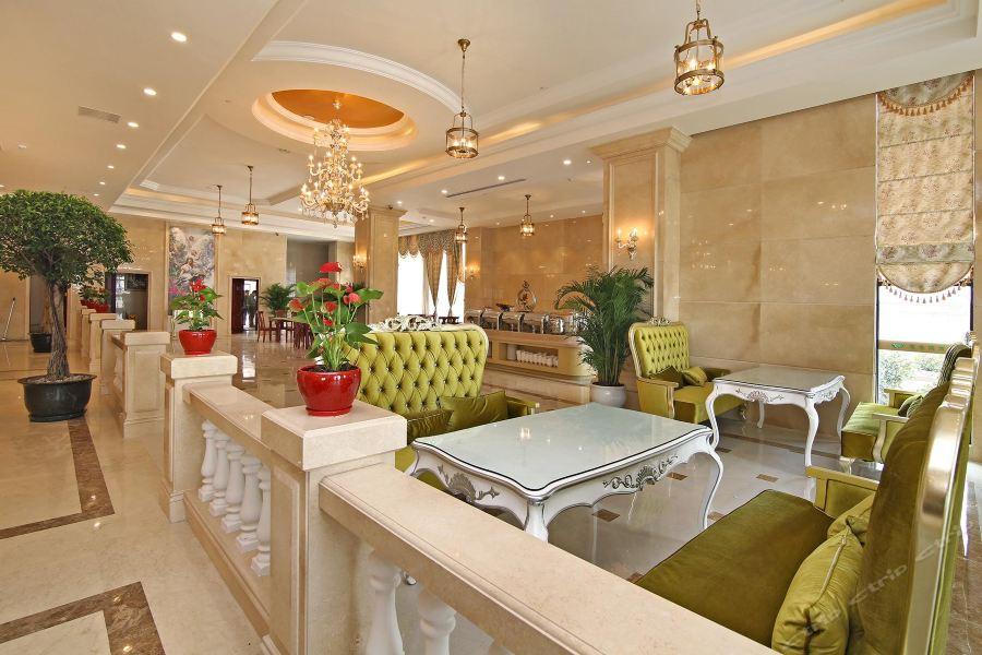 Vienna Jiading New Shanghai