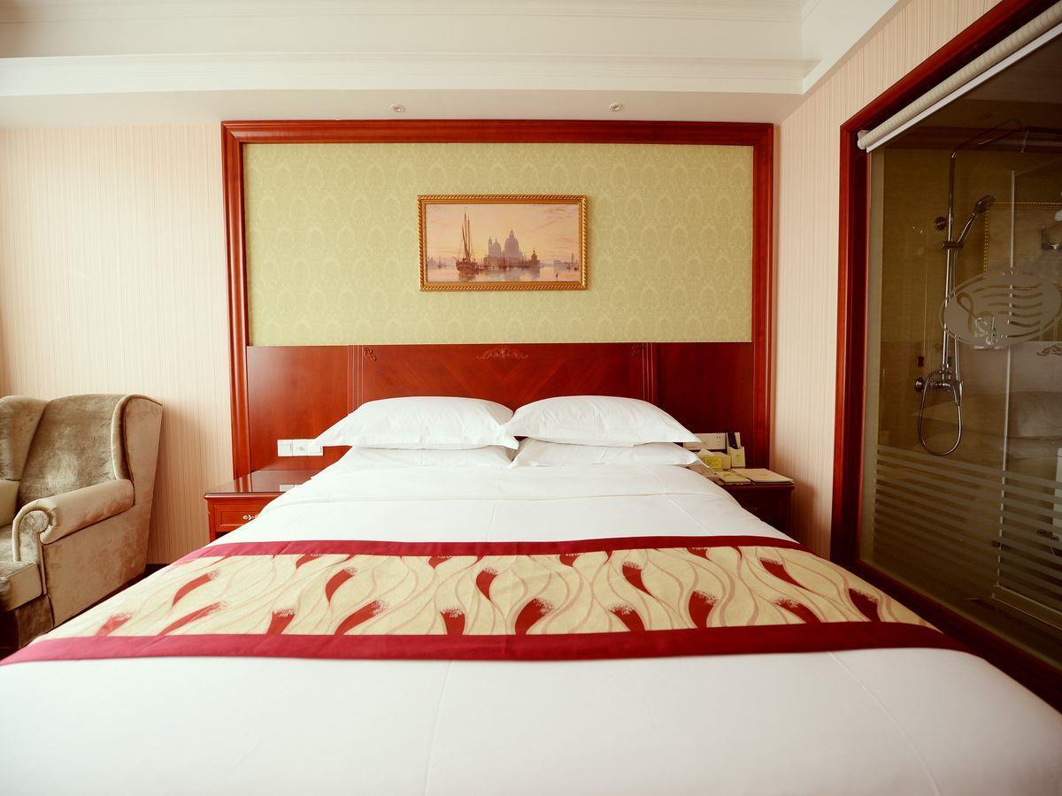 Vienna Jiading New Shanghai